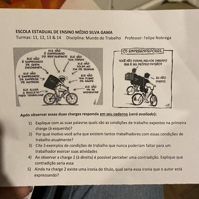 alguém pode me ajudar pfvr?