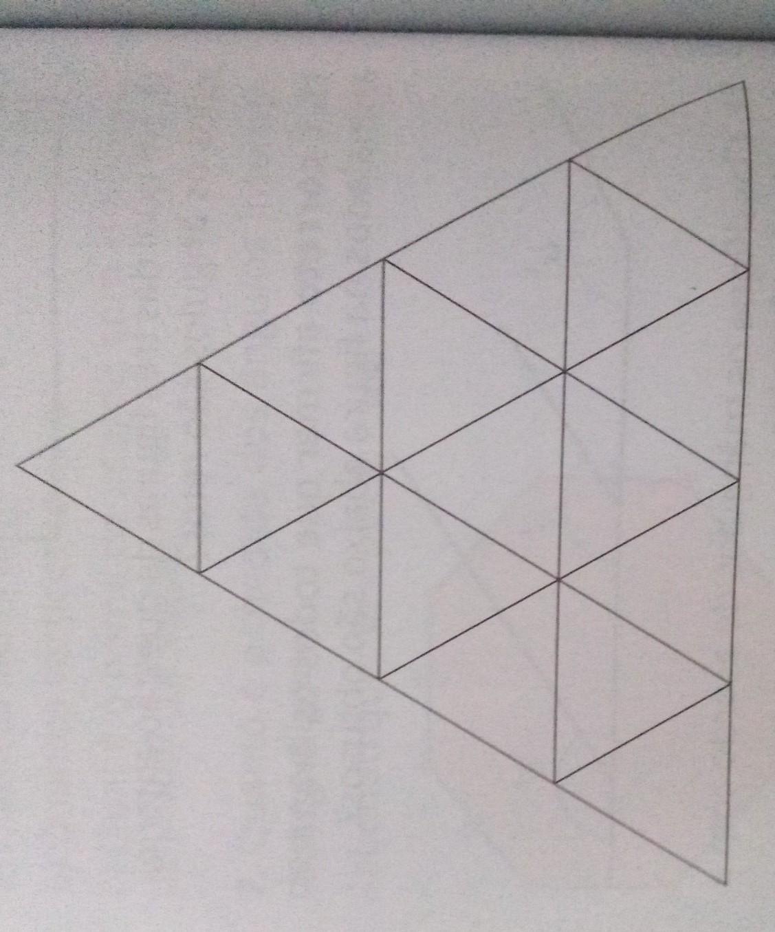 determine o número de triângulos equiláteros que formam esta figura.acho q é pegadinha